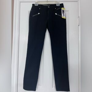 NWT-Kenneth Cole Black Jess Skinny Jeans